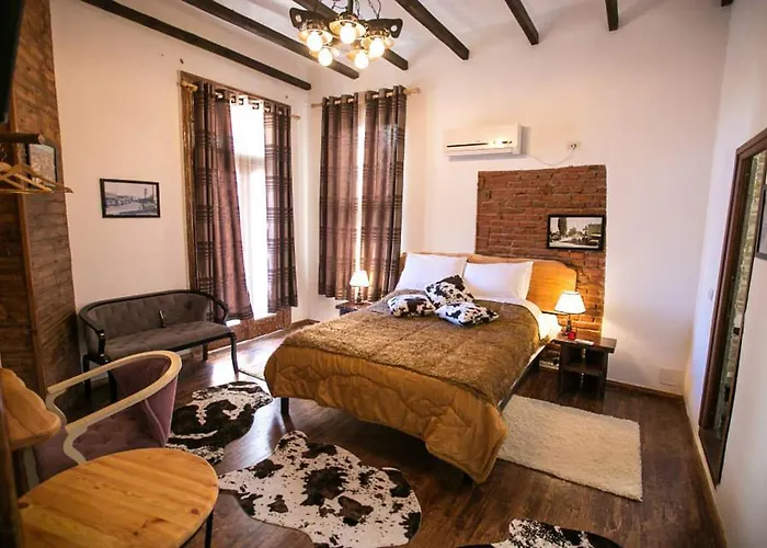 1928 3* Τίρανα