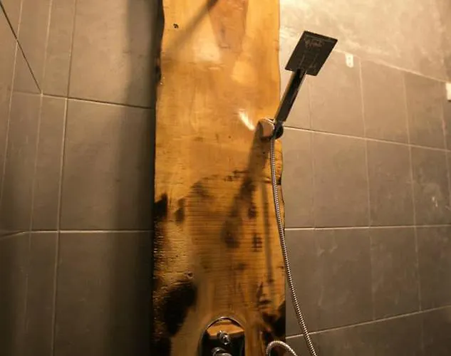 1928 3* Τίρανα