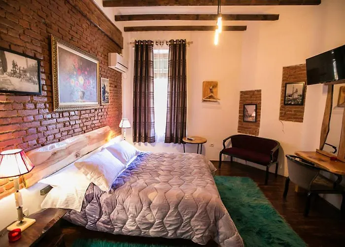 1928 3* Τίρανα