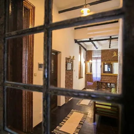 Hotel 1928 3*