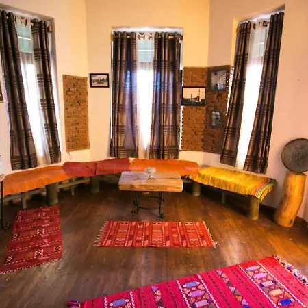 1928 3* Tirana