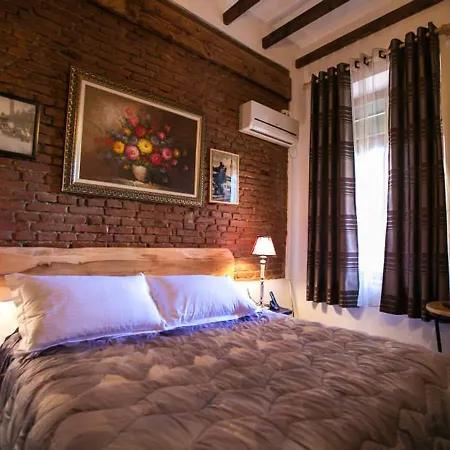 Hotel 1928 3*