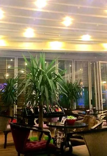 1928 Szálloda Tirana